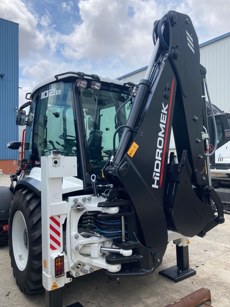 Hidromek HMK102B Alpha
